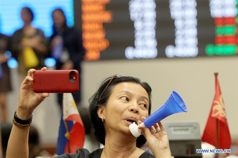 PHILIPPINES-MAKATI CITY-STOCK-LAST TRADING DAY