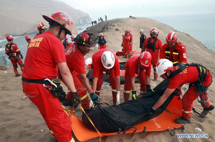 PERU-PASAMAYO-BUS ACCIDENT