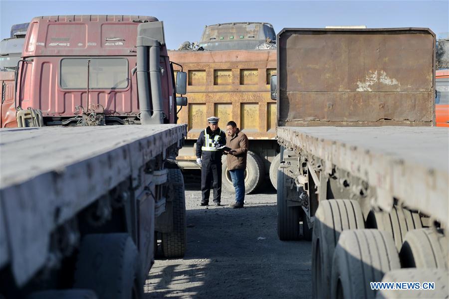 CHINA-HEBEI-POLLUTION-VEHICLE-INSPECTION (CN)