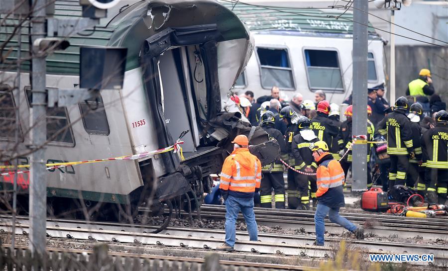 ITALY-MILAN-ACCIDENT-TRAIN