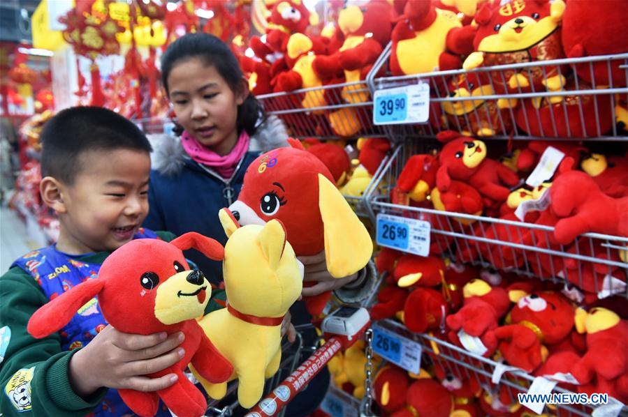 CHINA-SHANDONG-QINGDAO-SPRING FESTIVAL-PREPARATION (CN)