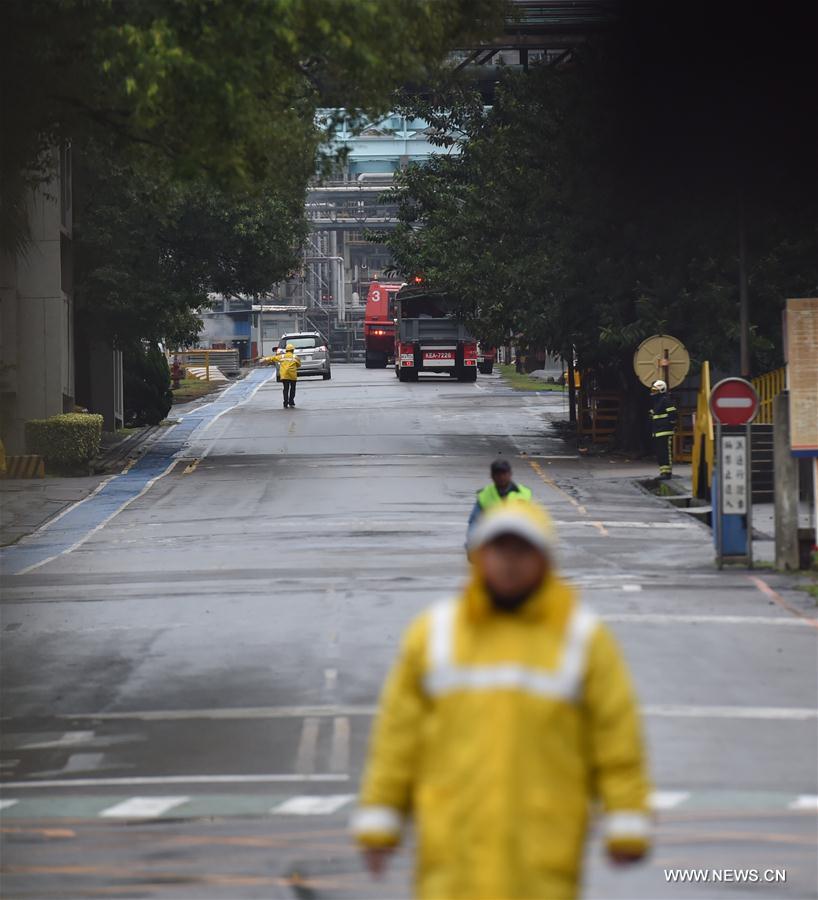 CHINA-TAIWAN-TAOYUAN-OIL REFINERY-EXPLOSION (CN)