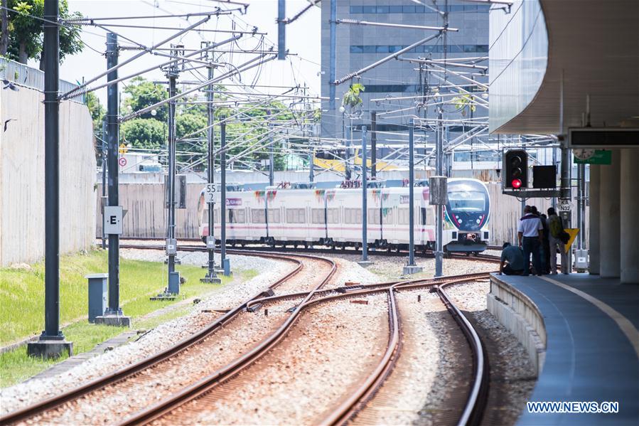 MALAYSIA-SEPANG-CHINA-TRAIN-DELIVERY