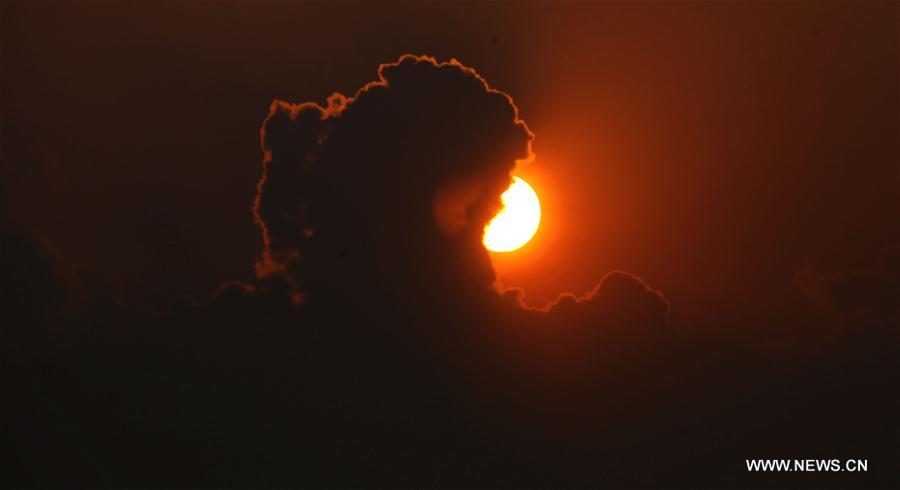 NEPAL-KATHMANDU-SUNSET VIEW