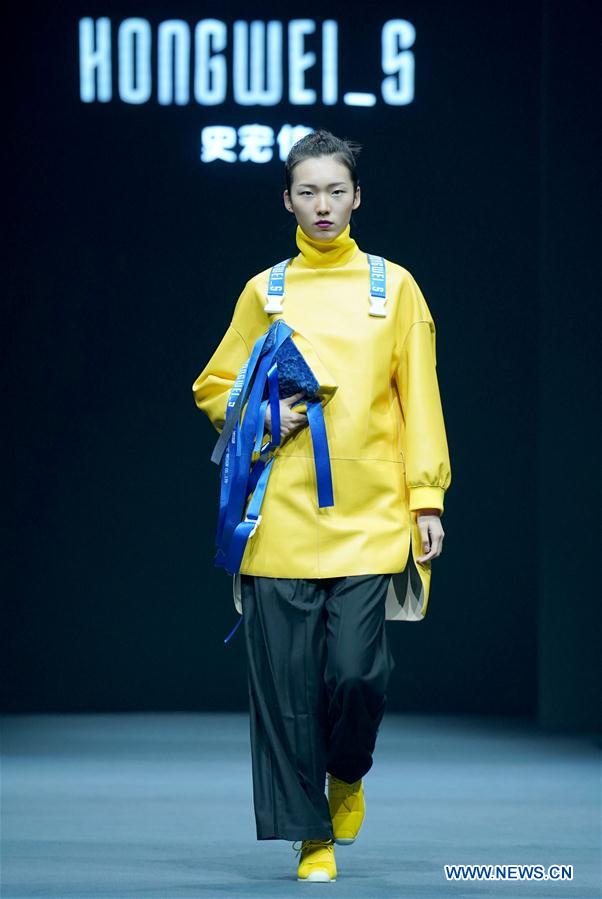 CHINA-BEIJING-FASHION WEEK-SHI HONGWEI (CN)