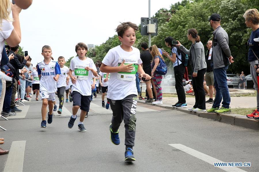 (SP)ROMANIA-BUCHAREST-HALF-MARATHON-KIDS RACE