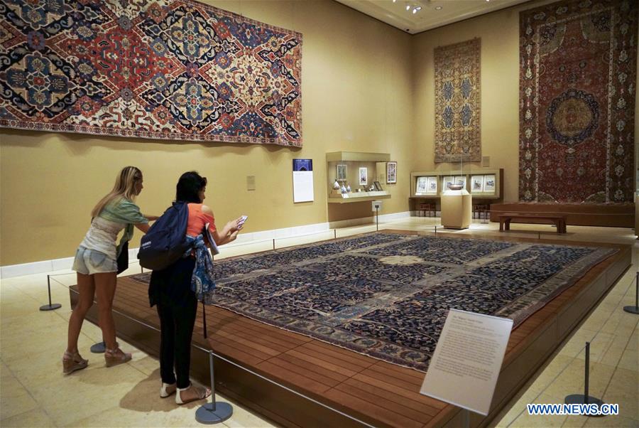 U.S.-NEW YORK-MET-PERSIAN CARPET-SHOW