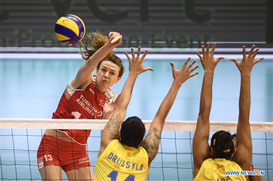 (SP)SWITZERLAND-MONTREUX-VOLLEYBALL-TURKEY VS BRAZIL