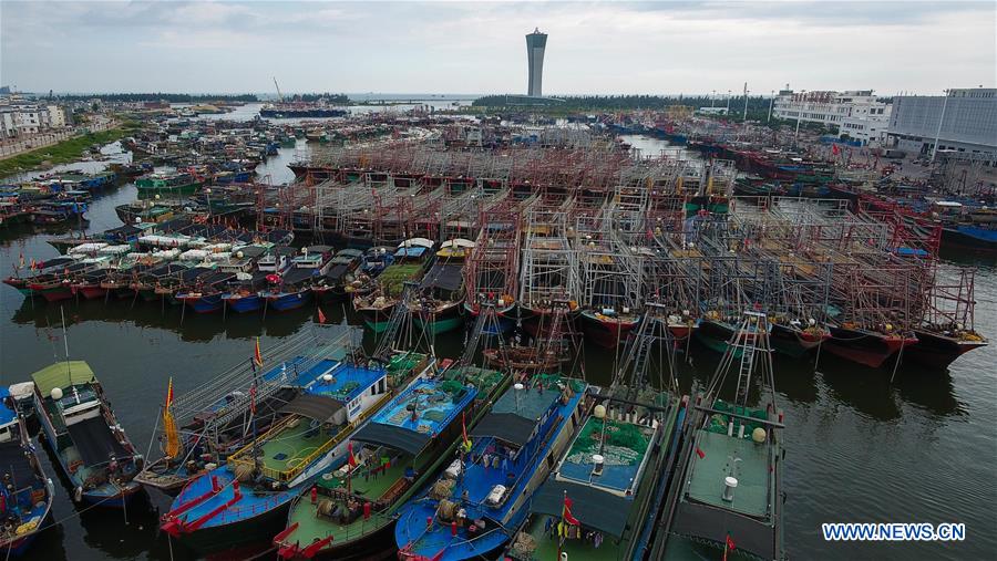 CHINA-HAINAN-SANYA-TYPHOON MANGKHUT (CN)