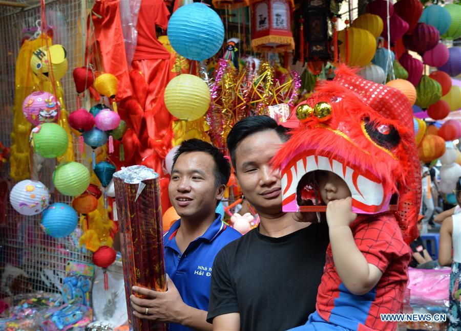 VIETNAM-HANOI-MID-AUTUMN FESTIVAL