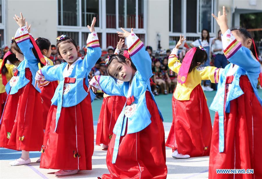 CHINA-ZHEJIANG-NATIONAL DAY-ACTIVITY (CN)