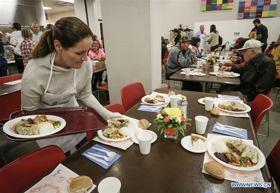 CANADA-VANCOUVER-THANKSGIVING DAY-FREE MEAL