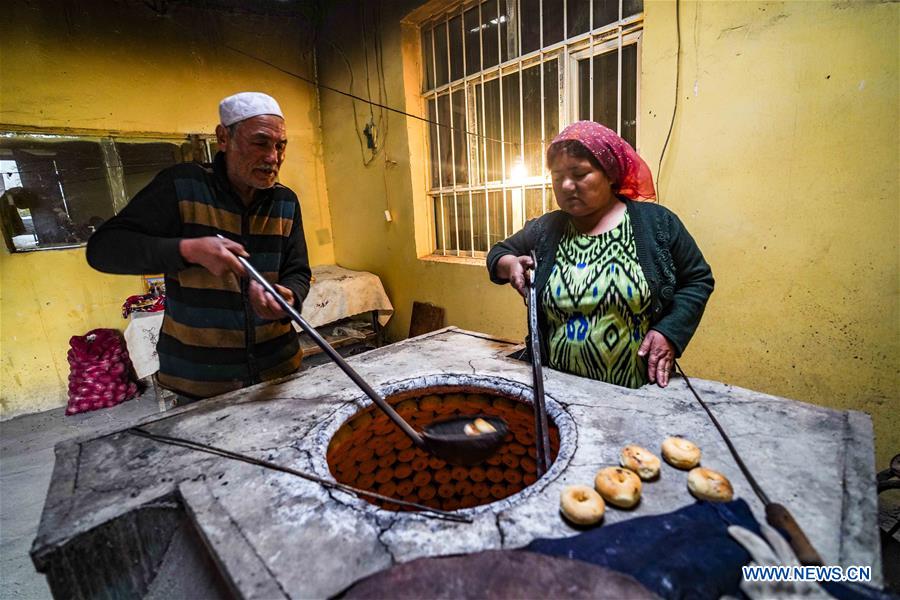 CHINA-XINJIANG-YULI-FOOD-PASTRY (CN)