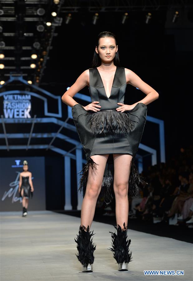 VIETNAM-HANOI-FASHION WEEK