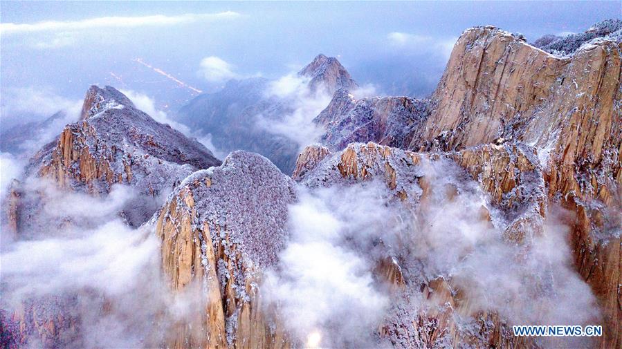 CHINA-SHAANXI-MOUNT HUASHAN-SNOW SCENERY (CN)