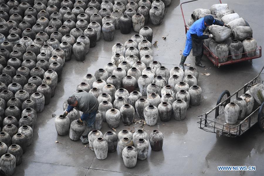 CHINA-ZHEJIANG-SHAOXING-RICE WINE-BREWING (CN) 