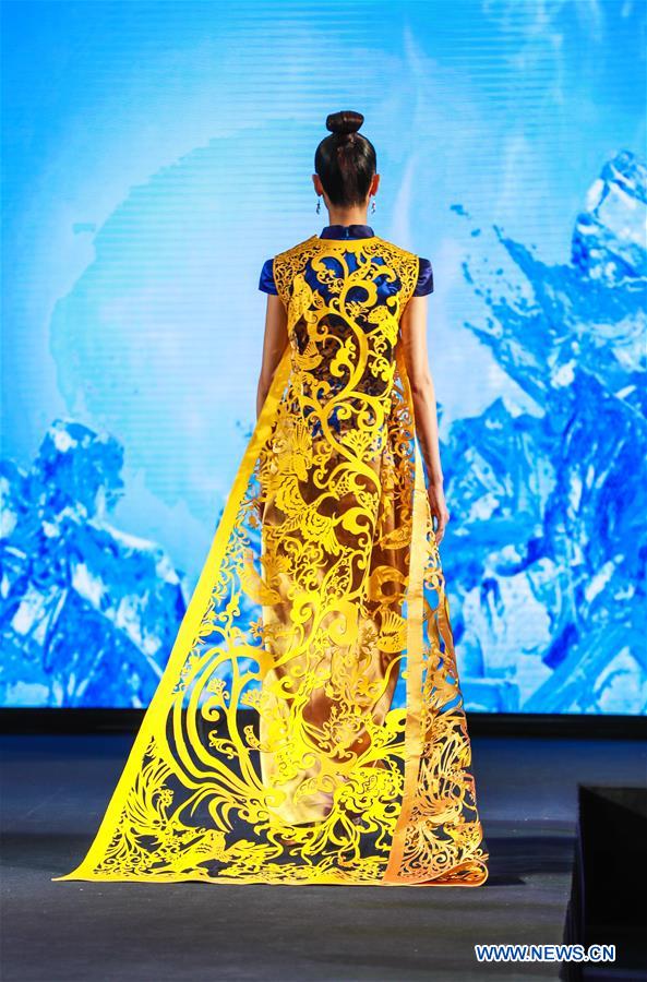 THAILAND-BANGKOK-THAI SILK-FASHION WEEK