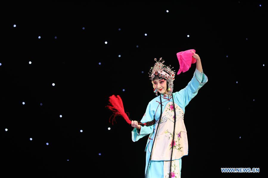 VIETNAM-CHINA-TRADITIONAL STAGE-EXCHANGE WEEK