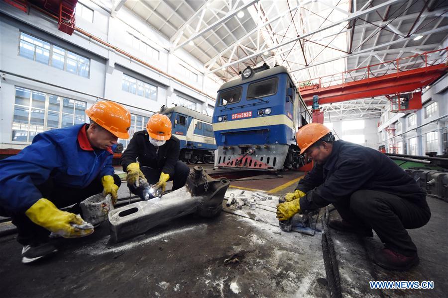 CHINA-INNER MONGOLIA-LOCOMOTIVE MAINTENANCE (CN)