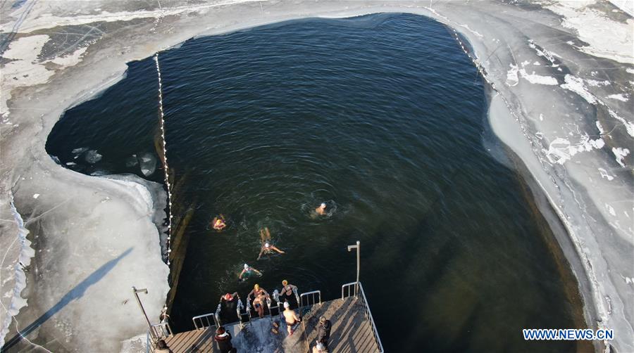 # CHINA-JILIN-CHANGCHUN-WINTER SWIMMING (CN)