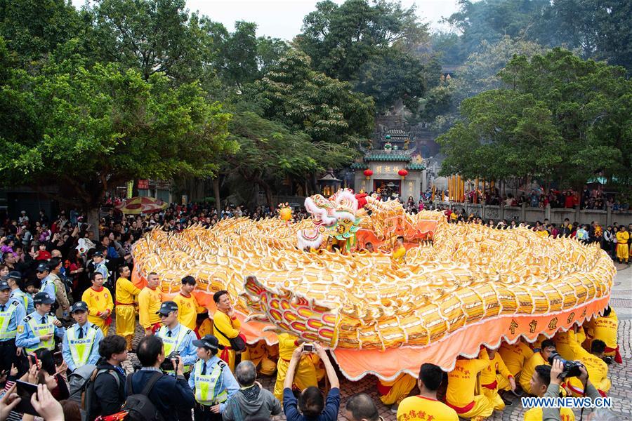 CHINA-MACAO-SPRING FESTIVAL-CELEBRATION-DRAGON DANCE (CN)