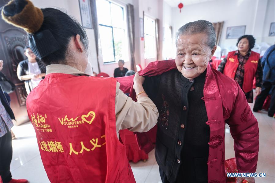 CHINA-100 MILLION VOLUNTEERS (CN)