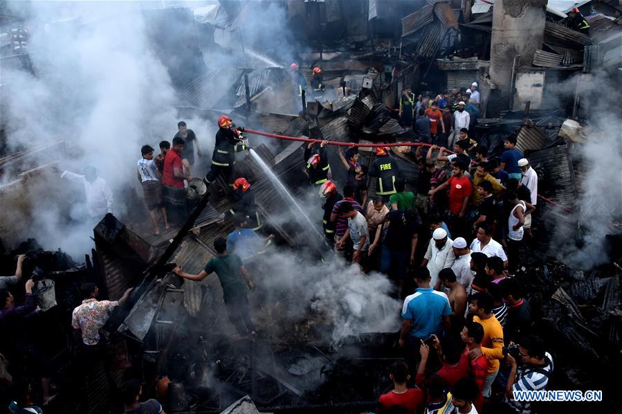 BANGLADESH-DHAKA-KITCHEN MARKET-FIRE