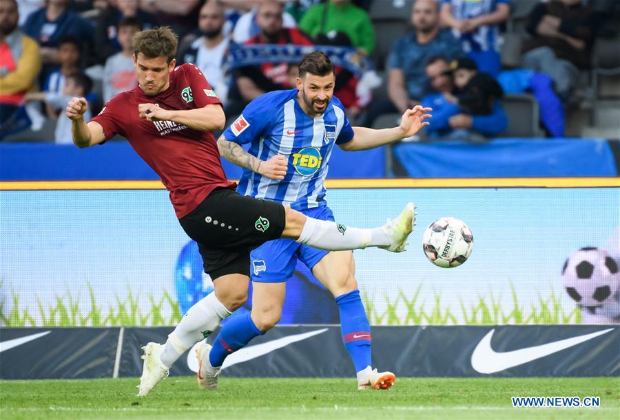 (SP)GERMANY-BERLIN-SOCCER-BUNDESLIGA-HERTHA VS HANOVER 96