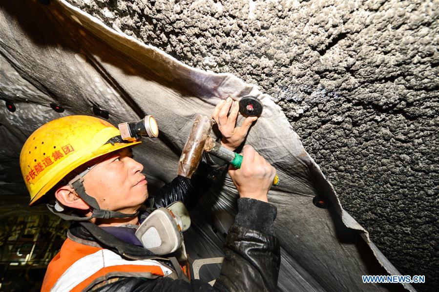 CHINA-XINJIANG-RAILWAY-TUNNEL-CONSTRUCTION (CN)