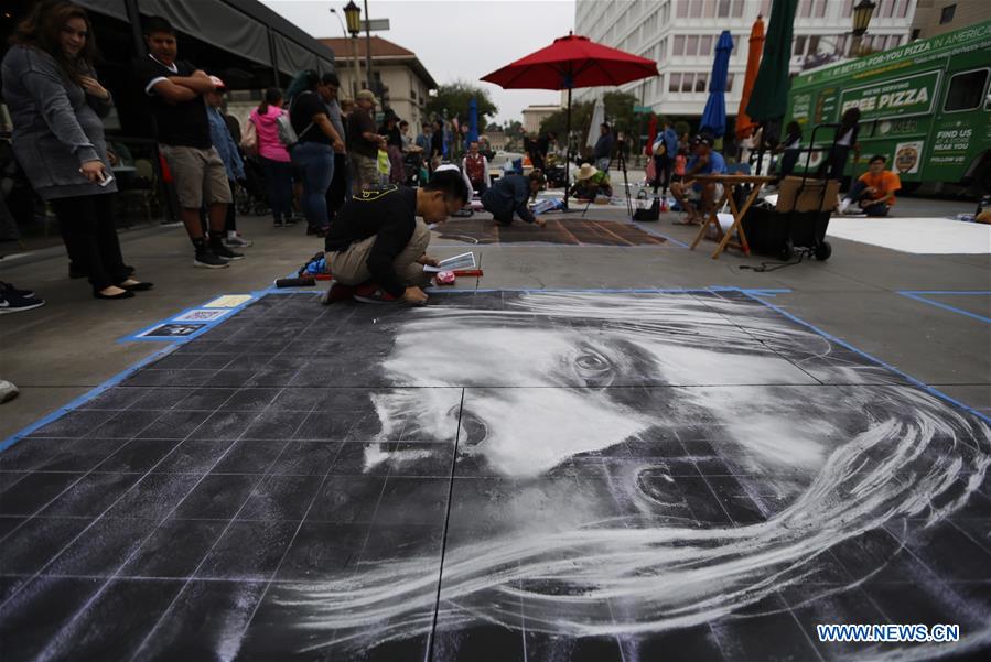 U.S.-LOS ANGELES-CHALK FESTIVAL