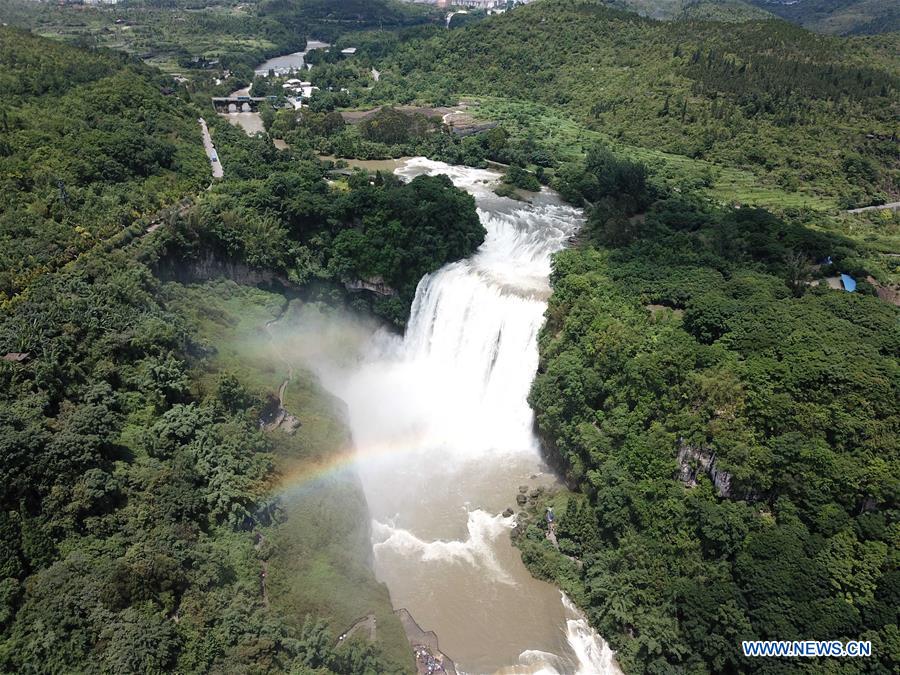 CHINA-GUIZHOU-HUANGGUOSHU WATERFALL (CN)