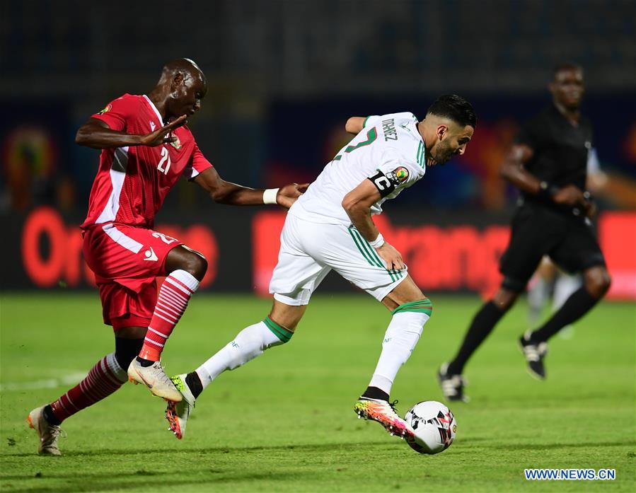 (SP)EGYPT-CAIRO-SOCCER-AFRICAN CUP-ALGERIA VS KENYA