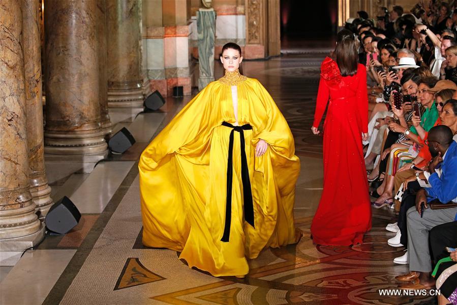 FRANCE-PARIS-FASHION WEEK-STEPHANE ROLLAND