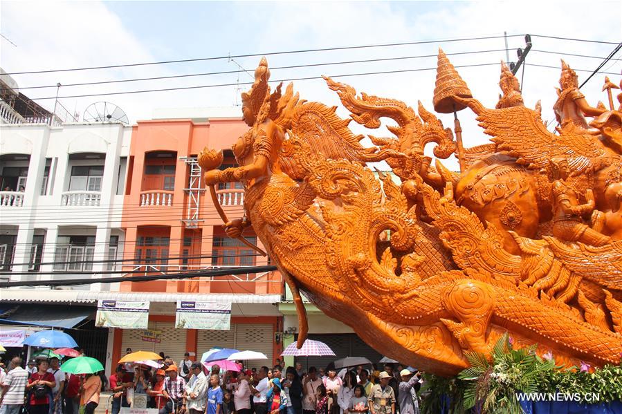 THAILAND-UBON RATCHATHANI-CANDLE FESTIVAL