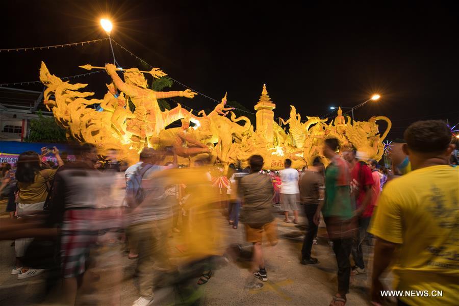 THAILAND-UBON RATCHATHANI-CANDLE FESTIVAL