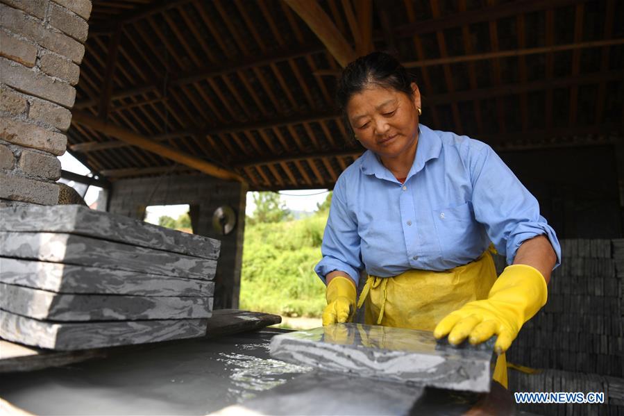 CHINA-ANHUI-CULTURAL HERITAGE-BRICK MAKING (CN)