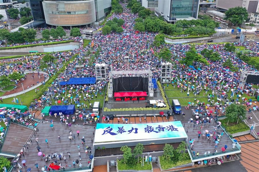 CHINA-HONG KONG-OPPOSITION TO VIOLENCE-RALLY (CN)