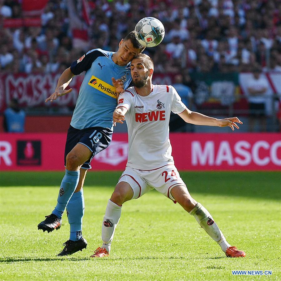 (SP)GERMANY-COLOGNE-SOCCER-BUNDESLIGA-MONCHENGLADBACH VS COLOGNE