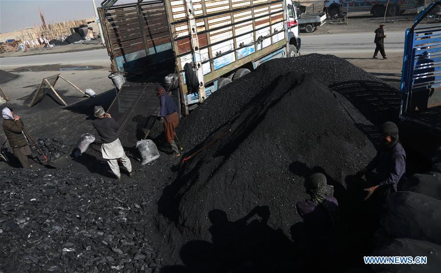 AFGHANISTAN-KABUL-COAL MARKET