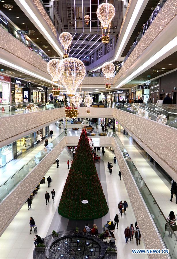 TURKEY-ISTANBUL-CHRISTMAS DECORATION