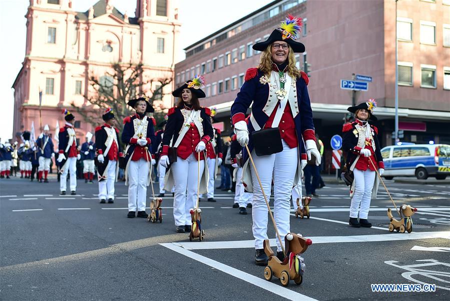 GERMANY-MAINZ-NEW YEAR-PARADE