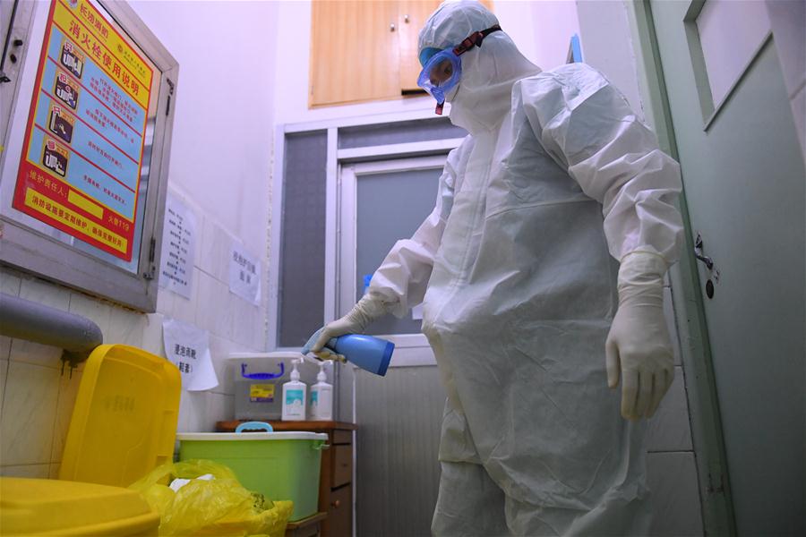 (FOCUS) CHINA-HUNAN-MALE NURSE-NOVEL CORONAVIRUS-EPIDEMIC (CN)