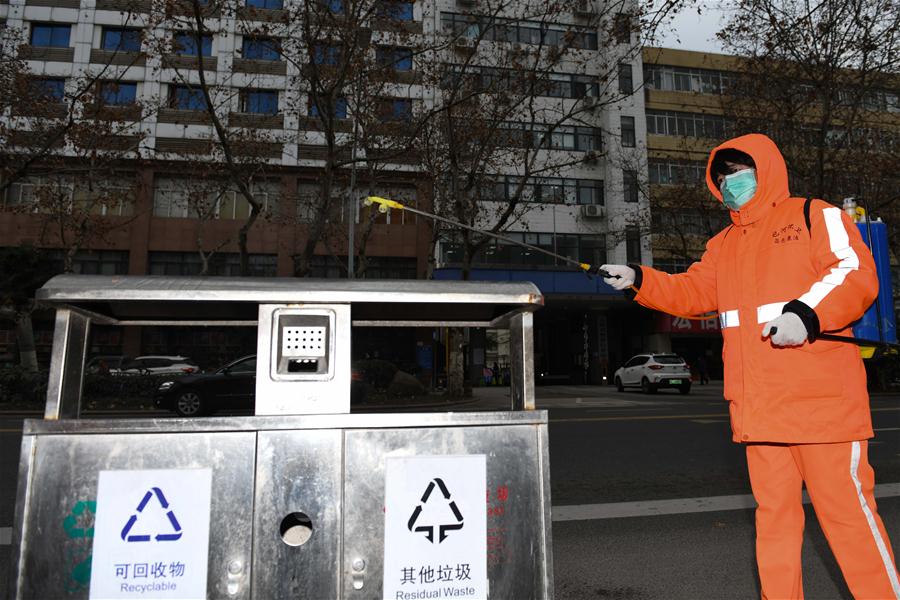 CHINA-ANHUI-SANITATION WORKER-CORONAVIRUS-PREVENTION MEASURES (CN)