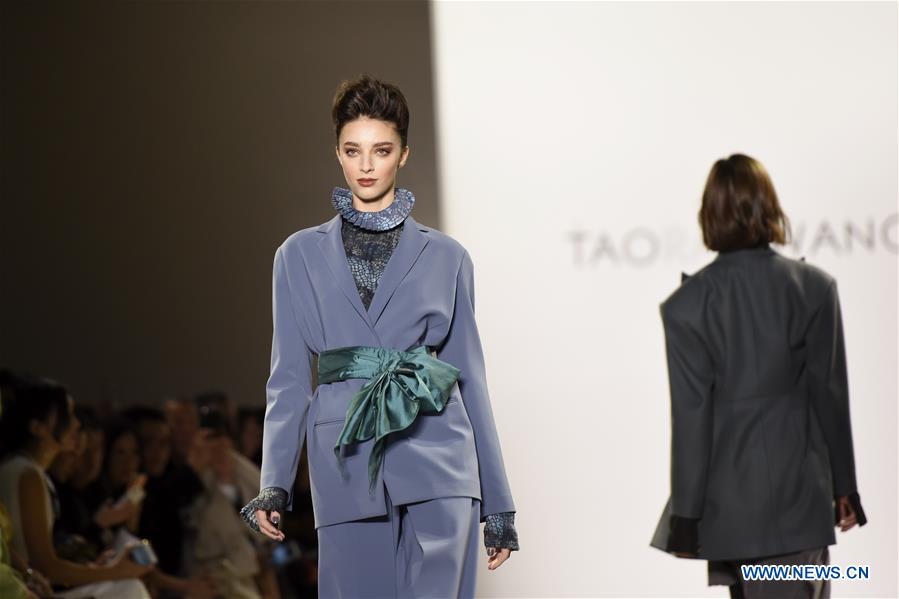 U.S.-NEW YORK-FASHION WEEK-TAORAY WANG