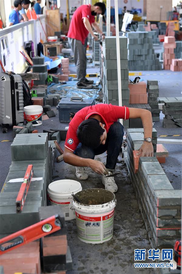 （新華全媒頭條·圖文互動）（3）上下合力，聚力破障，開辟“大國工匠”建設(shè)新格局