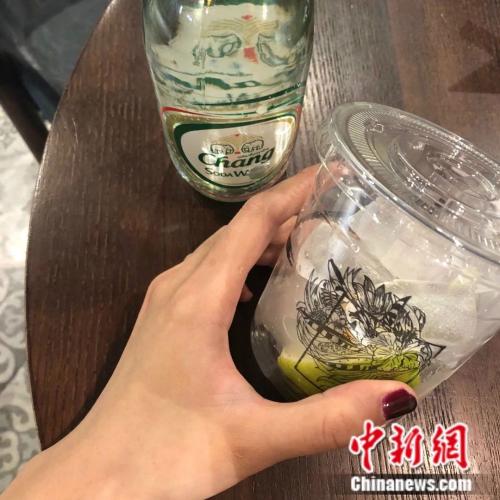 奶茶的種類已經(jīng)不再限制于“奶 茶”。來源：受訪者供圖。