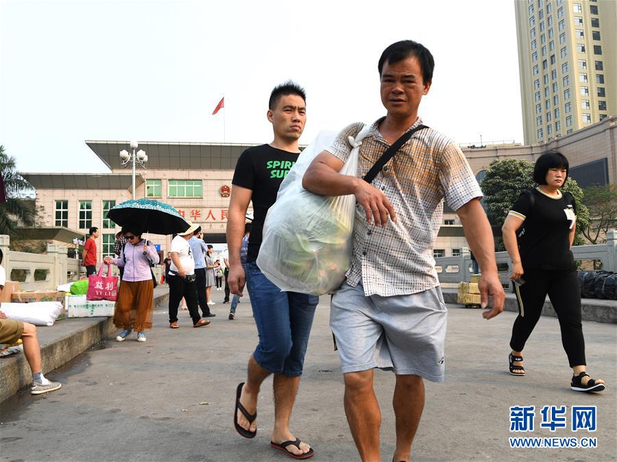 （壯麗70年·奮斗新時代——共和國發(fā)展成就巡禮·圖文互動）（1）壯美廣西70年：走活開放新棋局 勠力共圓復(fù)興夢