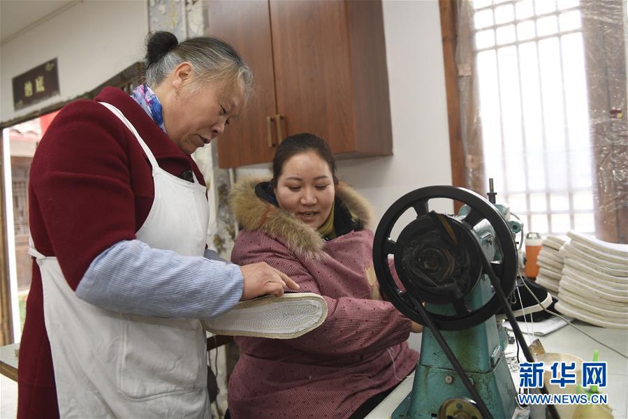 （新華全媒頭條·圖文互動）（3）循著習近平總書記足跡感受新時代新年味