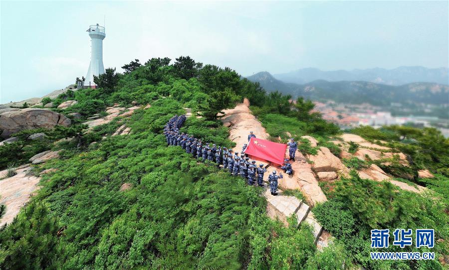 （在習(xí)近平強(qiáng)軍思想指引下·我們在戰(zhàn)位報(bào)告·圖文互動(dòng)）（4）鍛造共和國“水下盾牌”——北部戰(zhàn)區(qū)海軍某潛艇部隊(duì)備戰(zhàn)打仗記事