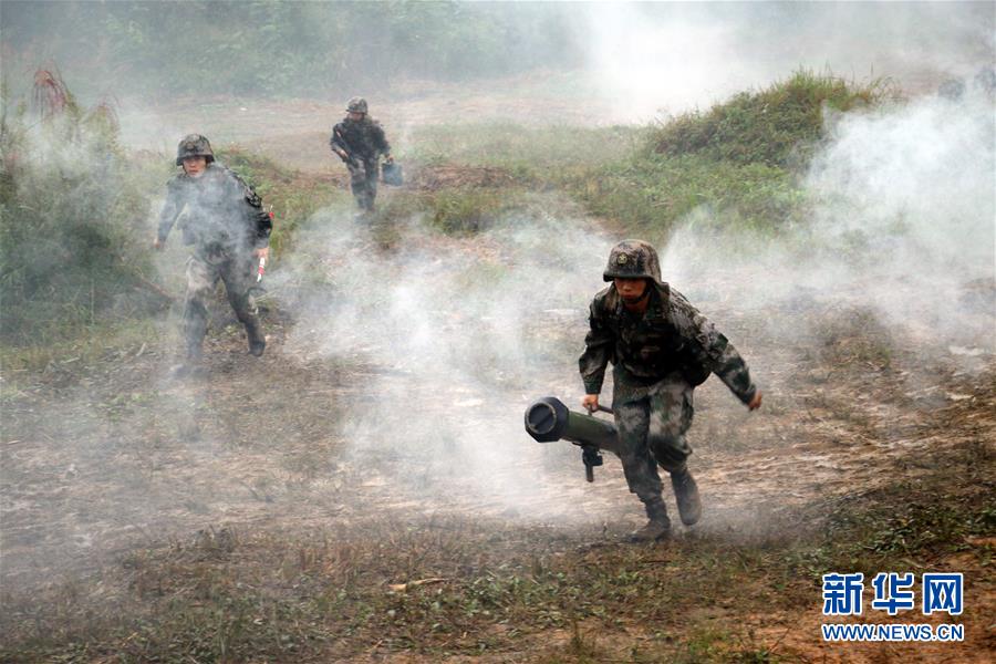 （圖文互動）（2）擎起先輩的旗幟——走進第77集團軍“金剛鉆”紅軍旅